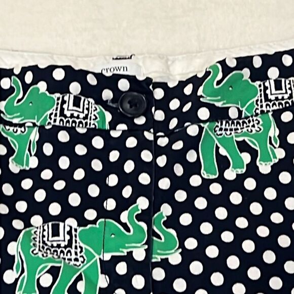 Crown & Ivy Navy & White Polka Dot Shorts with Green Elephants - Size 16 - Picture 4 of 9